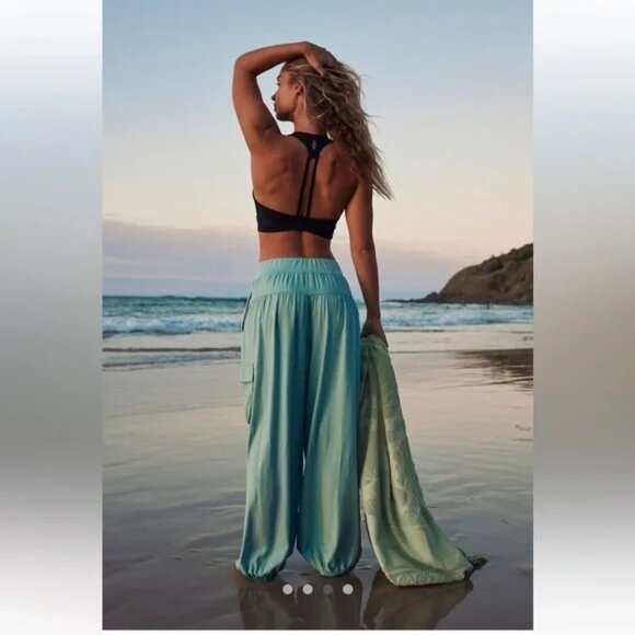 NWT Free People Final Stretch pants size- LARGE - Picture 3 of 6